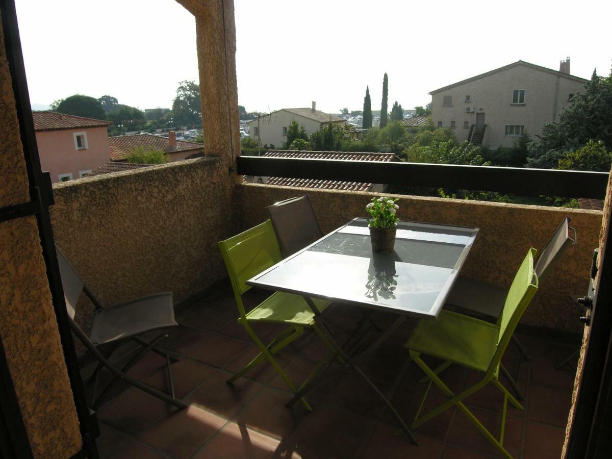 Studio Mezzanine Vue Port Et Mer La Londe-les-Maures Exterior foto